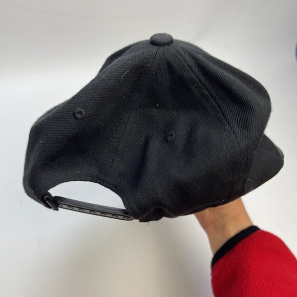 Nixon Embroidery logo Classic Snapback Triple Black Leather front Skate Surf Y2K - Picture 11 of 12